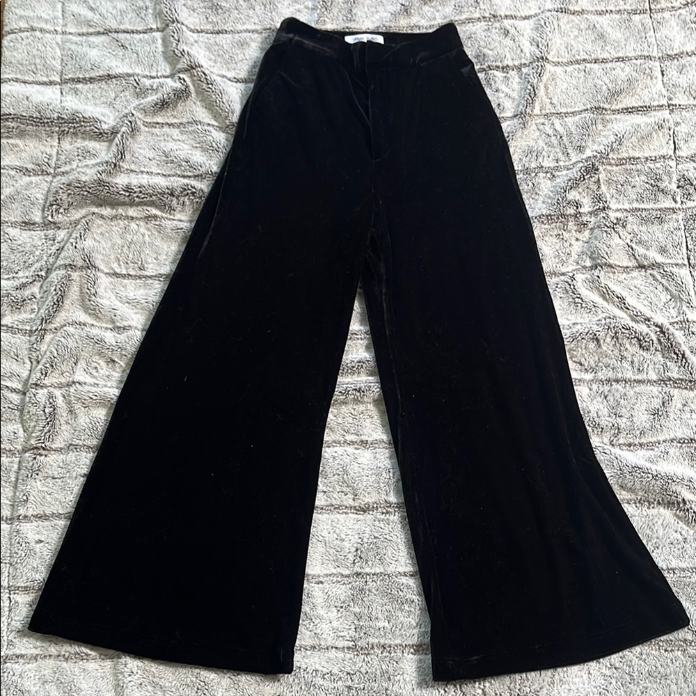 Urban Revivo Black Velvet Trousers